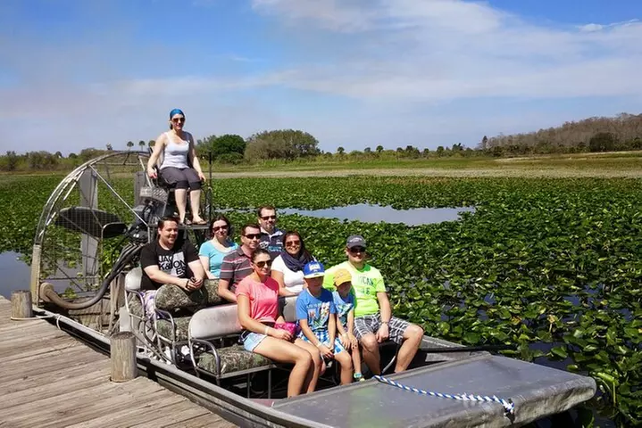 60 min. Everglades Airboat ride & pick-up ,small group +pro guide
