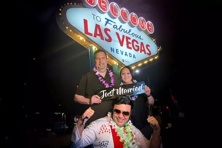 Get Married: Elvis Wedding + Las Vegas Sign + Photography