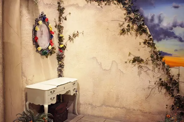 At Odds With The Gods 90 Minute Escape Room