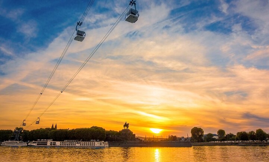 Image 9: Frankfurt : Private Tour durch Schloss Eltz, Cochem und Moseltal