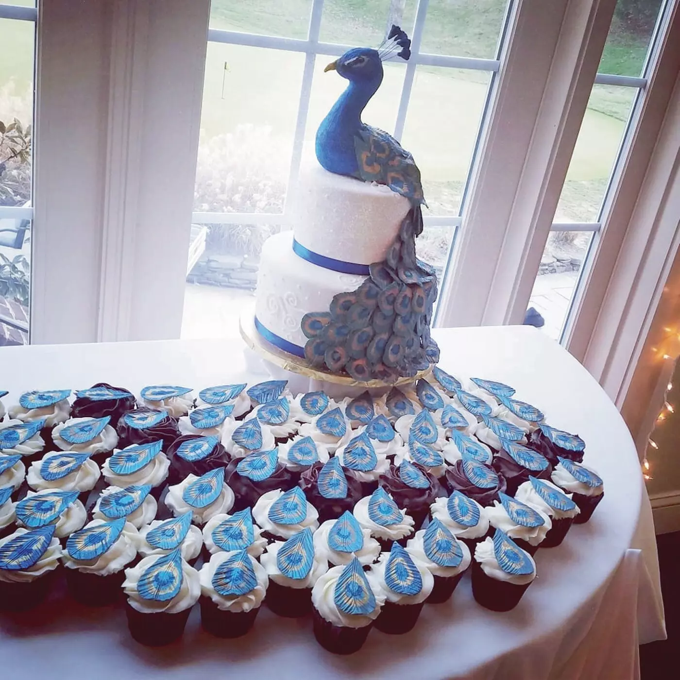 $10 For $20 Worth Of Cupcakes, Cakes & More