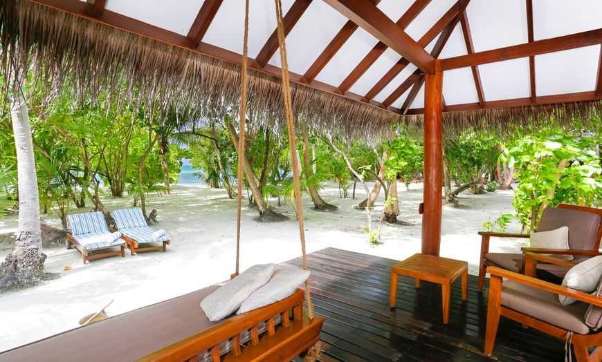 Image 5: ✈ MALDIVES | Meemu Atoll - Medhufushi Island Resort 4* - Spa