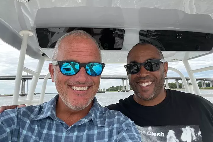 2-Hour Private Hilton Head Dolphin Watching Cruise