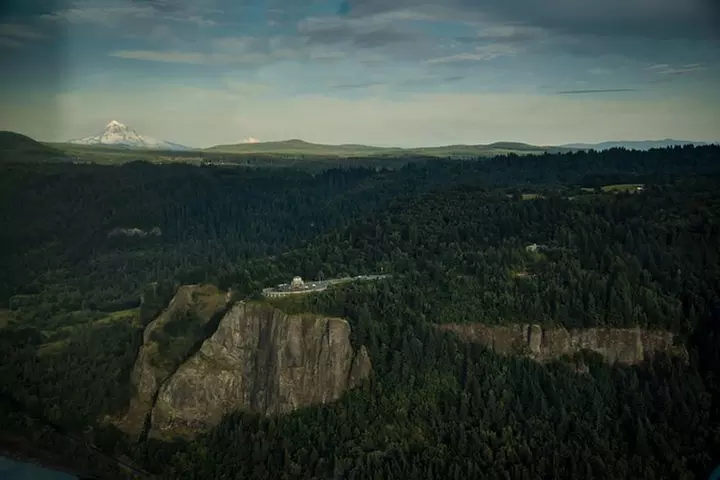 Columbia River Gorge Waterfall Air Tour by Envi Adventures