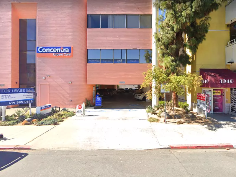 Parking at 4th Ave. Medical Lot