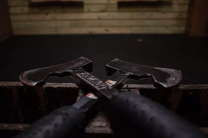 Axe-Throwing