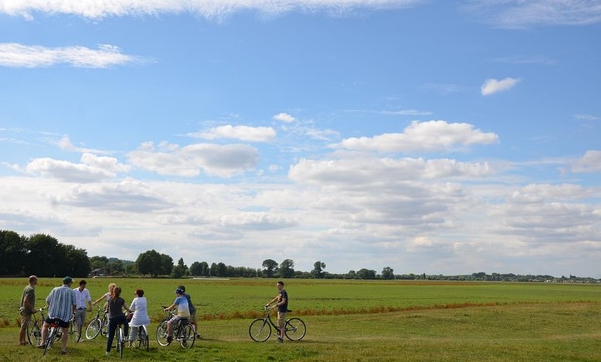 Image 20: Oxford Bike and Walking Tour