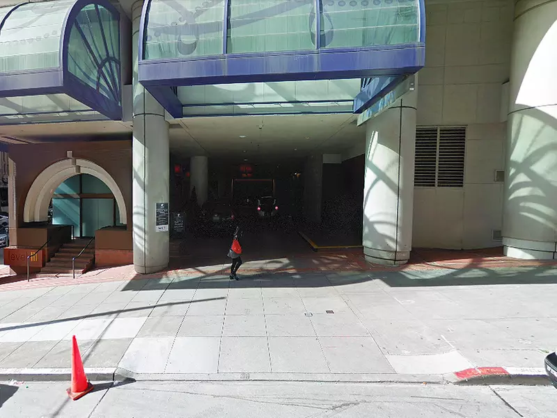 Parking at JW Marriott Hotel Union Square - Valet Kiosk