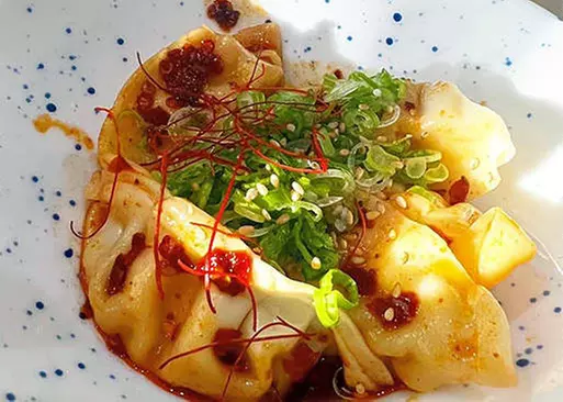 5% Cash Back at Burosu Ramen