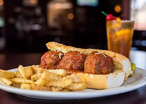 5% Cash Back at Papa Luigi's