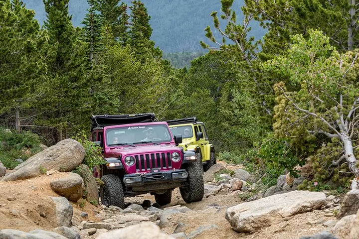 YOU Drive the Jeep! Guided 4x4 Tour in Idaho Springs (Denver)