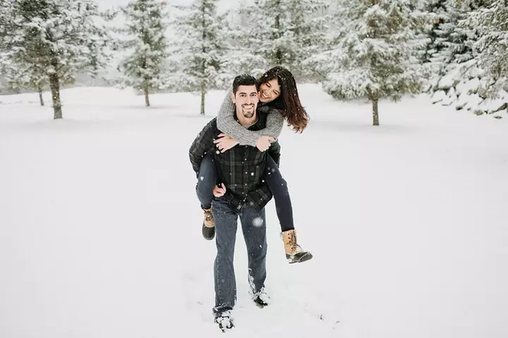 Private Vacation Photography Session with Local Photographer in Whistler - Primary Image