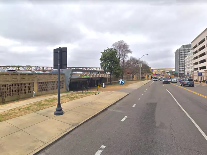 Parking at Shoppers Garage - P2721 - Second Medium