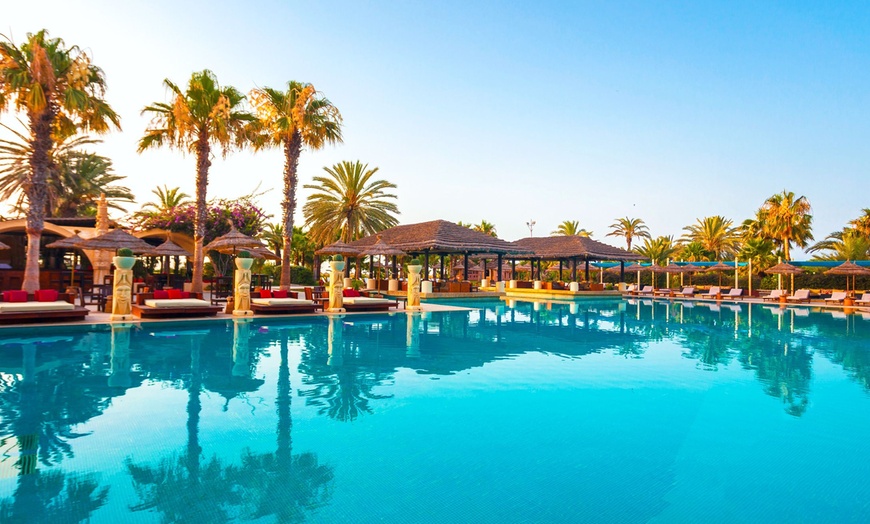 Image 1: ✈ TUNISIE | Korba - Africa Jade Thalasso 4* - Demi-pension incluse