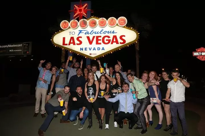 Las Vegas VIP Nightclub Party Bus Crawl