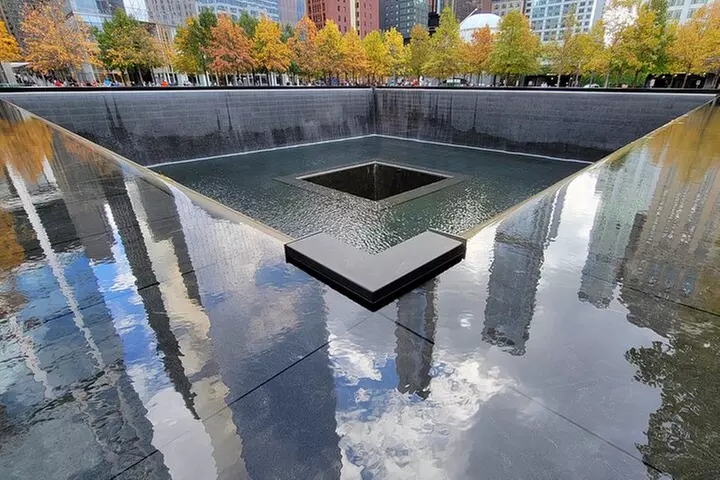 9/11 Memorial at World Trade Center and Financial District Walking ...