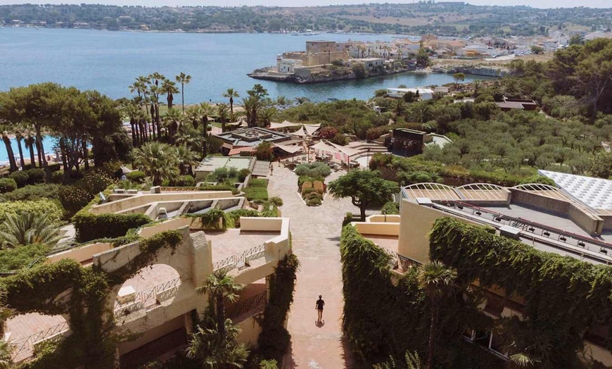 Image 14: ✈ SICILE | Brucoli - Mangia's Brucoli Resort 5* - Bord de mer