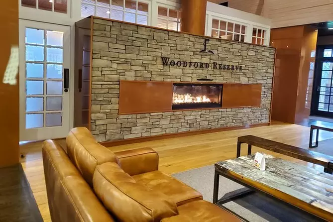 4 Bourbon Tour(1 day): Woodford + FourRoses + BuffaloTrace + WildTurkey - Primary Image