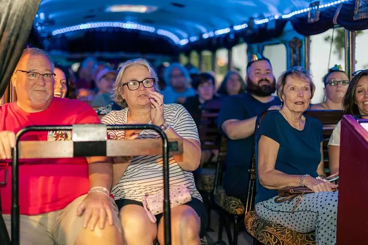 Dead Funny Charlotte Ghost Tour | LaZoom Tours