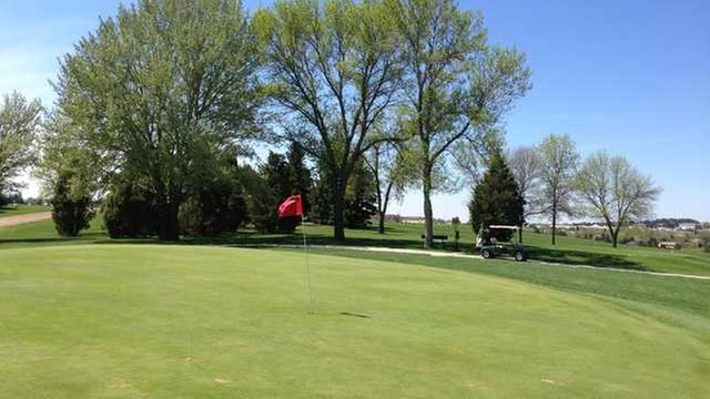 Online Booking - Round of Golf at Tom O'Leary Golf Course