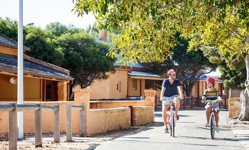 Image 5: Experience Rottnest with Ferry & Bike Hire