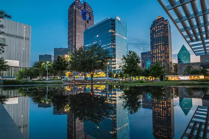 Dallas Art District and Museum Of Art Walking Tour - Primary Image