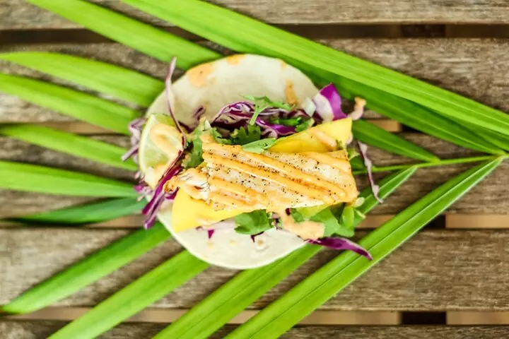 Key West Historic Seaport Food & Walking Tour