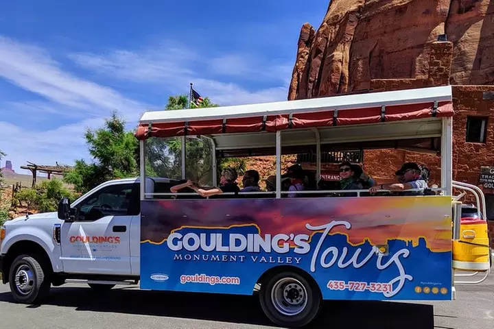 Monument Valley Deluxe Tour - Primary Image