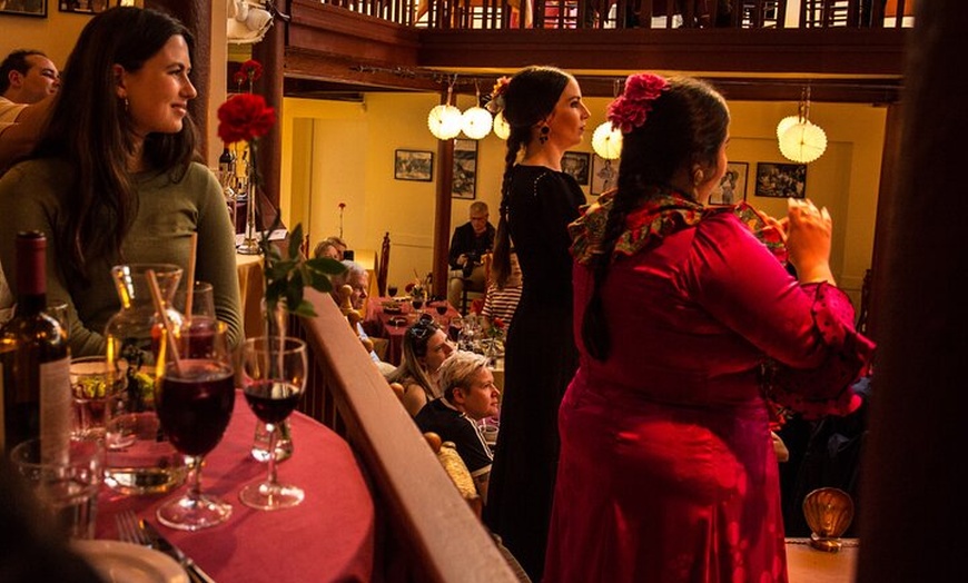 Image 6: Noche Flamenca en el Tablao de Carmen con Menú Degustación o Cena