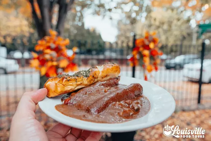 Historic Walking Tour of Victorian Louisville with Food & Bourbon