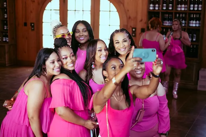 Fredericksburg Private Wine Tour Volkswagen Limo