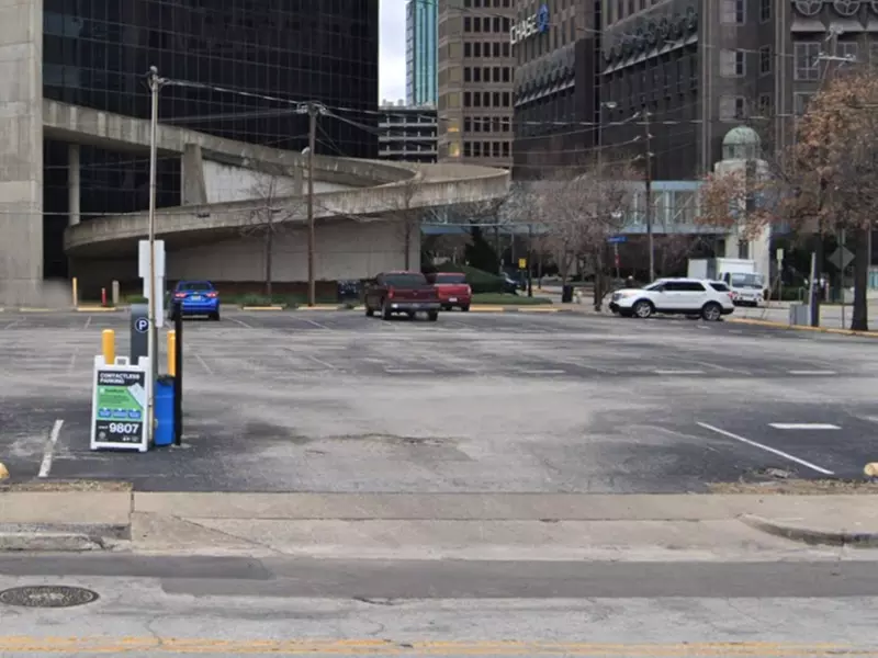 Parking at 727 Leonard St. Lot