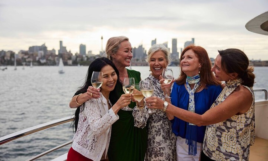 Image 9: Sydney Harbour Sunset Dinner Cruise