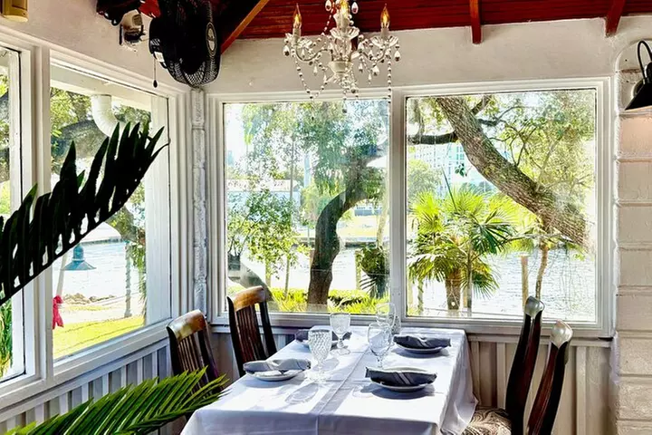 Fort Lauderdale Historic District Food Tour Experience