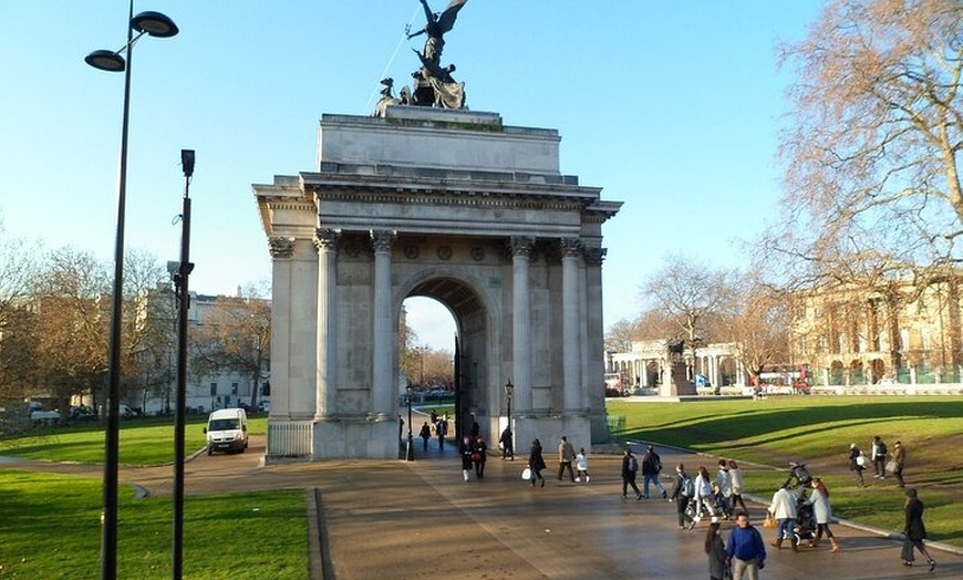 Image 22: Private Windsor Castle Tour from London Including Fast Track Pass