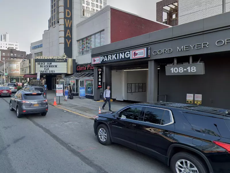 Parking at Sylvan Midway Garage - Valet - Primary Image