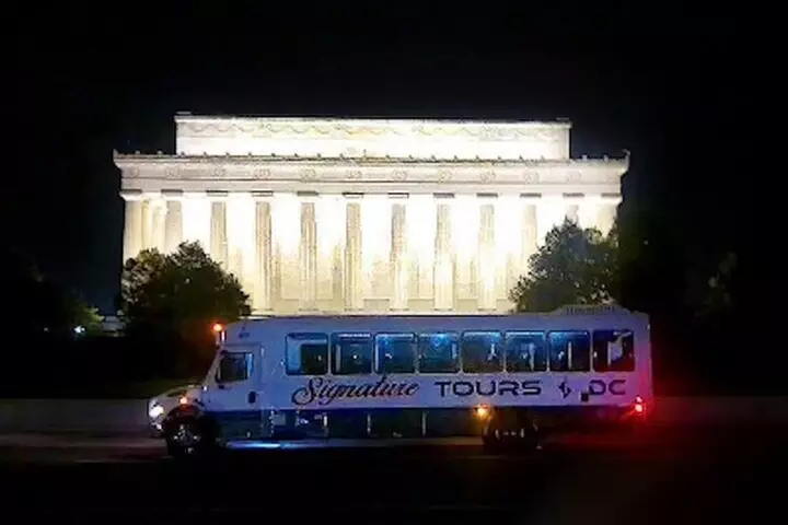 DC Night Tour with 10+ Monuments, National Mall, Entry Tickets