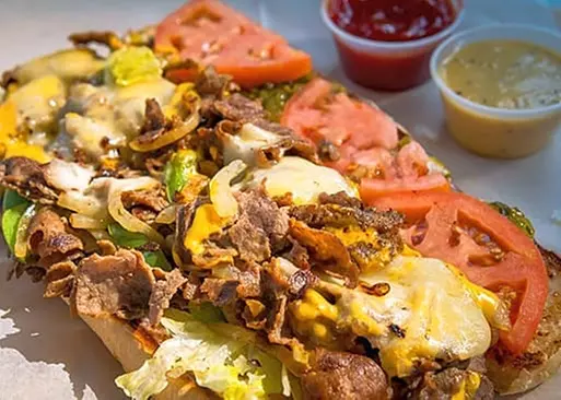 5% Cash Back at All About Burger - Clarendon