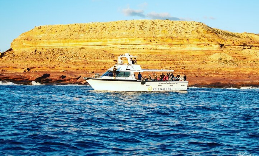 Image 4: Kalbarri Sunset Cruise along the Coastal Cliffs