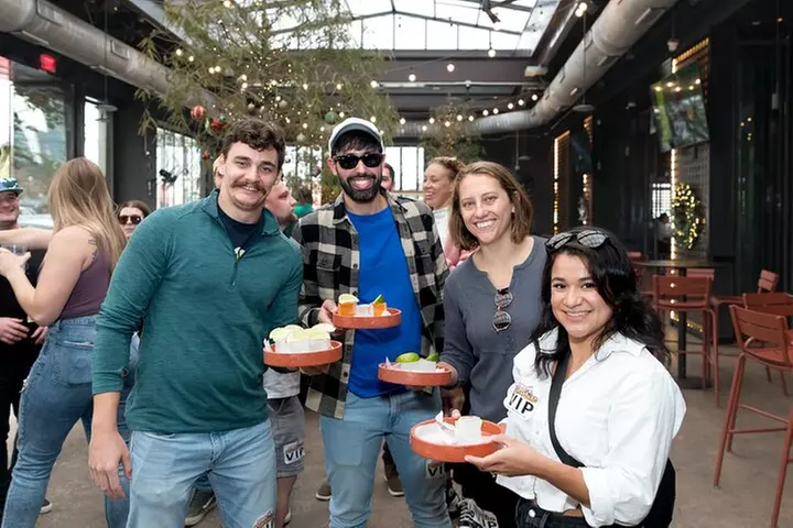 Party Bike Pub Crawl in Deep Ellum and Downtown Dallas