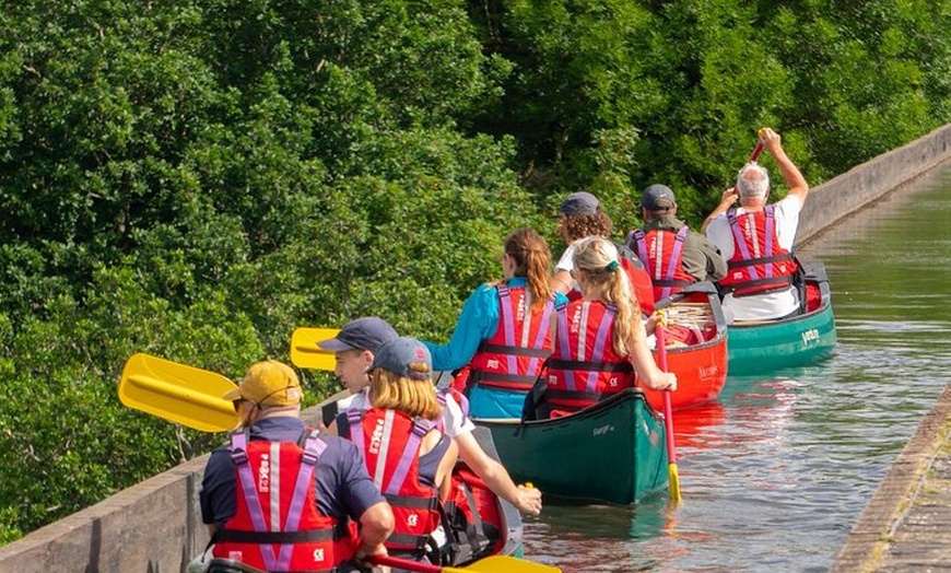 Image 10: Pontcysyllte Aqueduct Canoe Tours in Llangollen