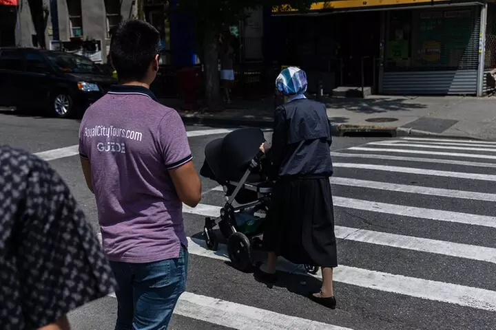 City of Contrasts Tour-Manhattan, Bronx, Queens and Brooklyn