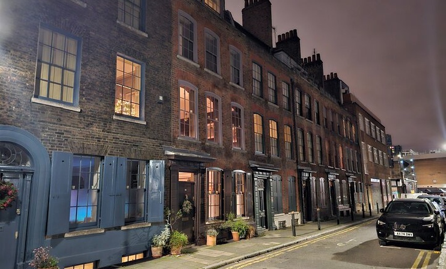 Image 6: Jack the Ripper Walking Tour with Sinead