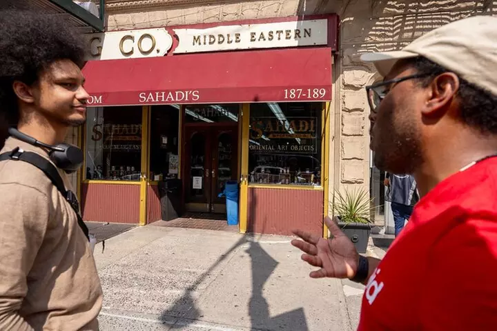Brooklyn Food Tour: Family-Owned Brownstone Bites
