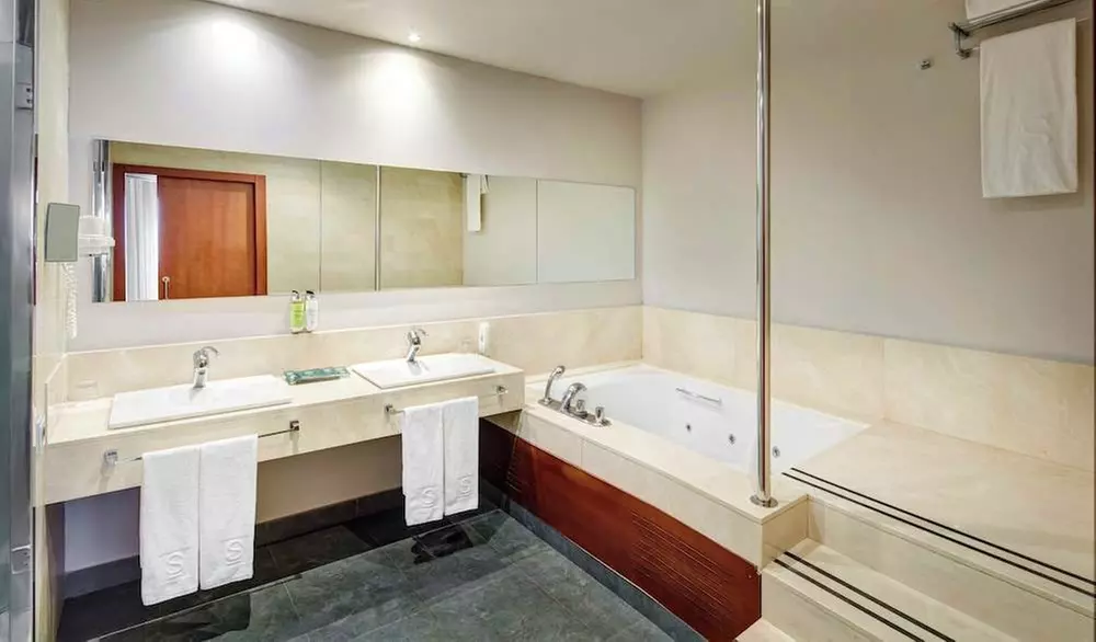 ✈ SPAIN | Barcelona - Sercotel Ciutat de Montcada 4*, 2 nights - Ci...