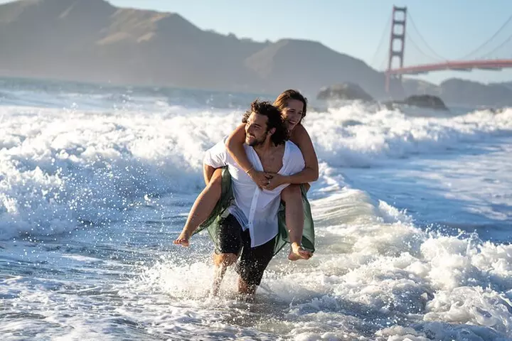 Capture Iconic Photos with a San Francisco Photographer - Primary Image