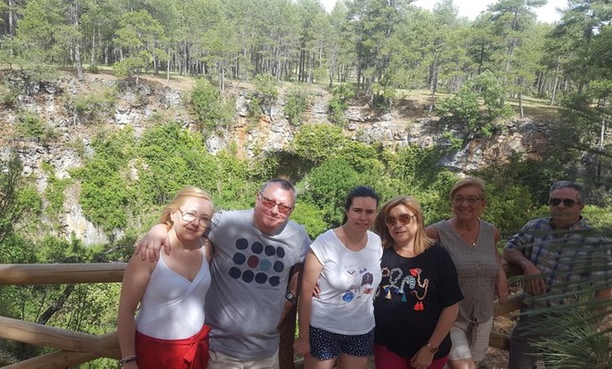 Image 8: Ruta de los Dinosaurios y Museo de Paleontología - Regreso al Cretá...