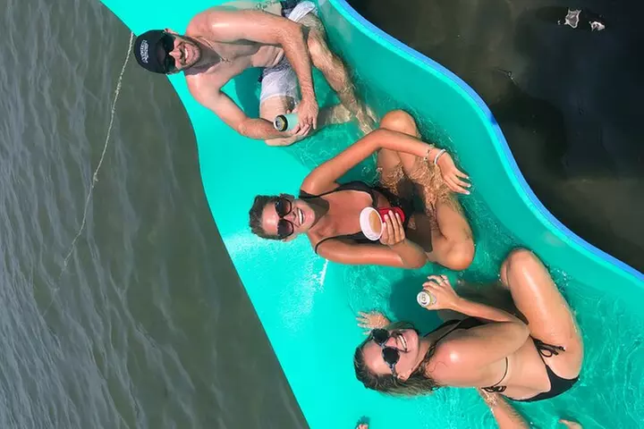 90 Minute Scenic Back Bay Cruise - Primary Image
