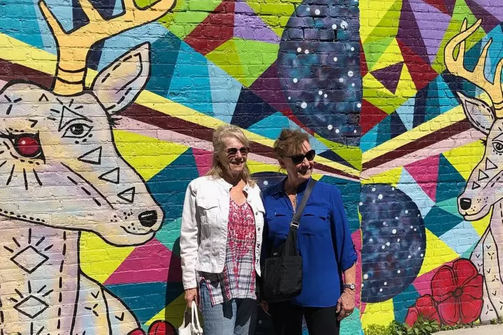 Discover Iconic Milwaukee Tour