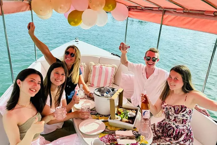 2 Hour Self-Guided Boat Rental in St. Pete Beach
